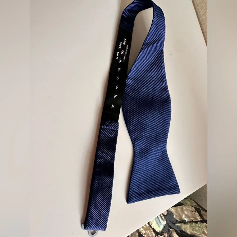 Classic Navy Blue Silk Bow Tie - Timeless Elegance